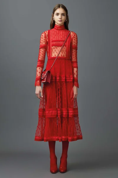 Look 28